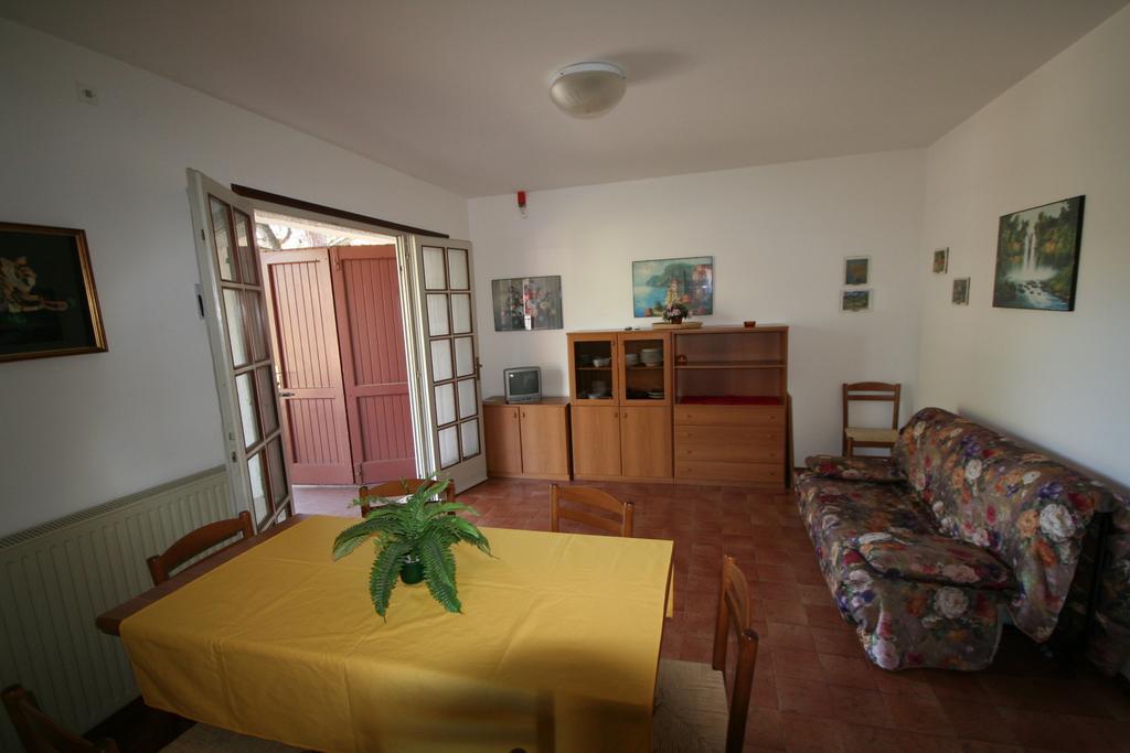 Ba - Villa Stella - 3 Apartments- 리그나노 사비아도로 외부 사진