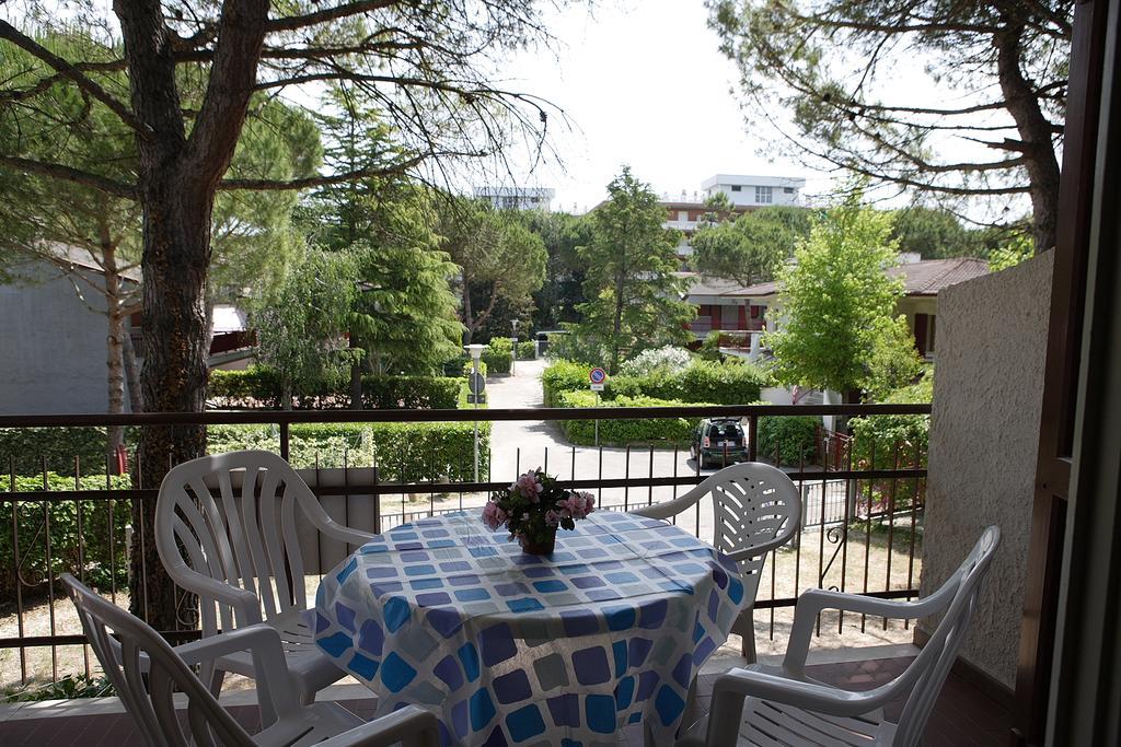 Ba - Villa Stella - 3 Apartments- 리그나노 사비아도로 외부 사진